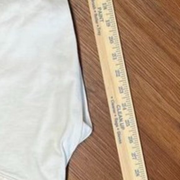 DAZE Denim Sundaze Raw Hem High-Rise Straight Crop Jeans Swan White 27 NWOT - Picture 9 of 13